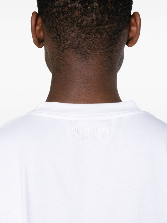 Vetements T-shirts and Polos White Topwear Vetements