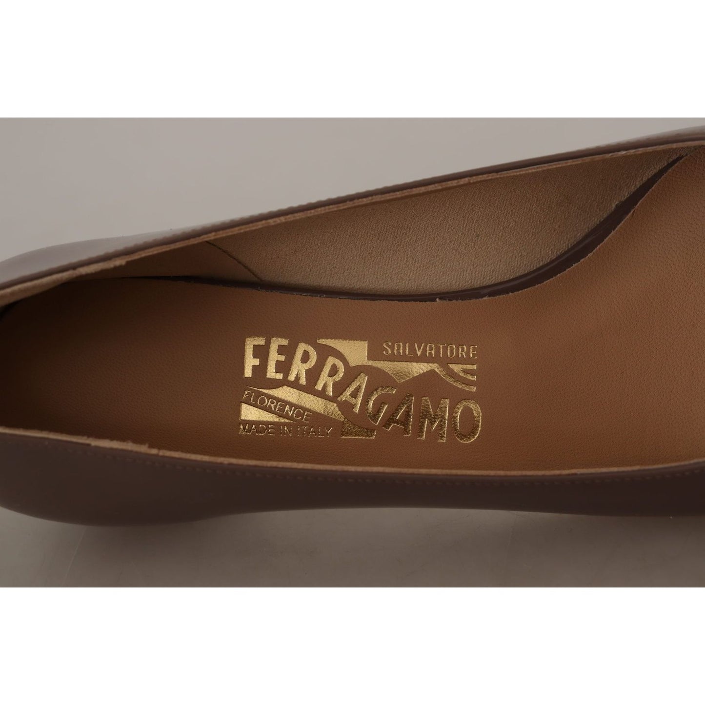 Salvatore Ferragamo Elegant Caraway Brown Pumps with Vara Bow WOMAN PUMPS Salvatore Ferragamo