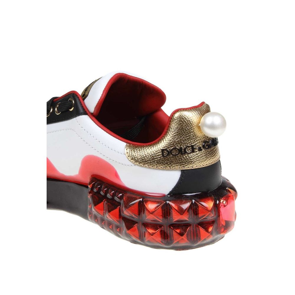 Dolce & Gabbana White Calfskin Women Sneaker with Heart-Shaped Rhinestone Detail Dolce & Gabbana