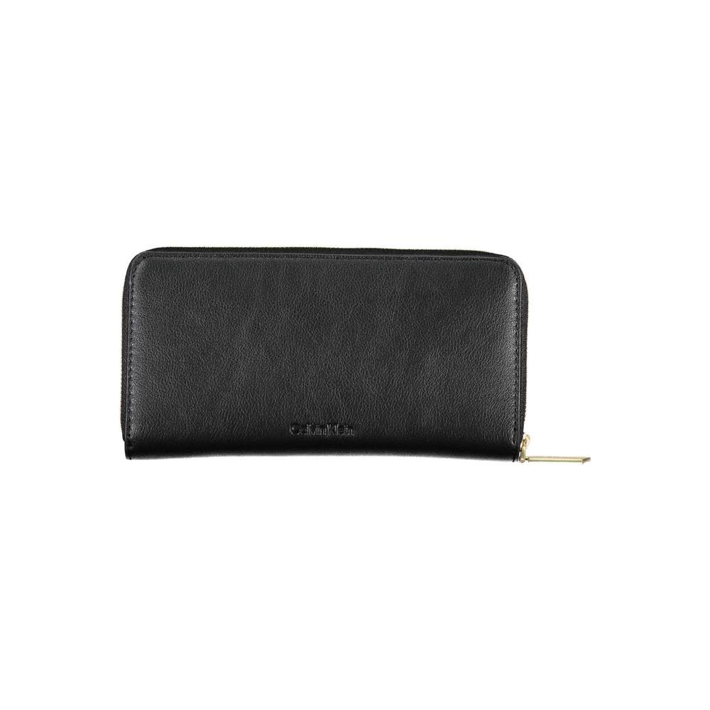 Calvin Klein Sleek RFID-Safe Wallet with Chic Contrasts Calvin Klein