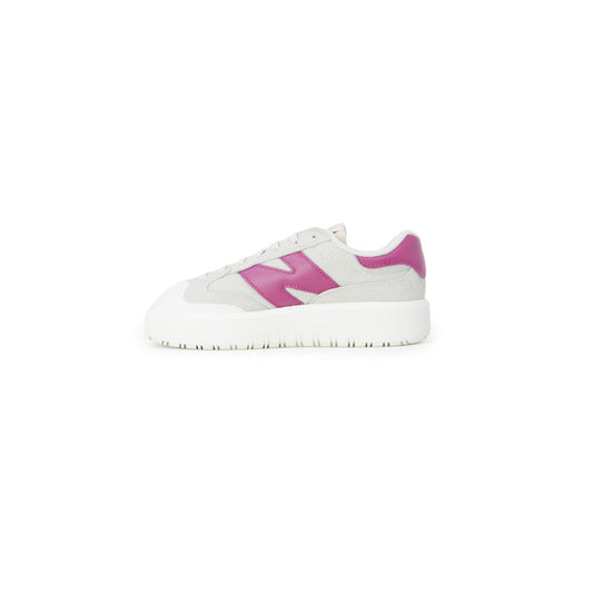 New Balance Pink Leather Sneaker