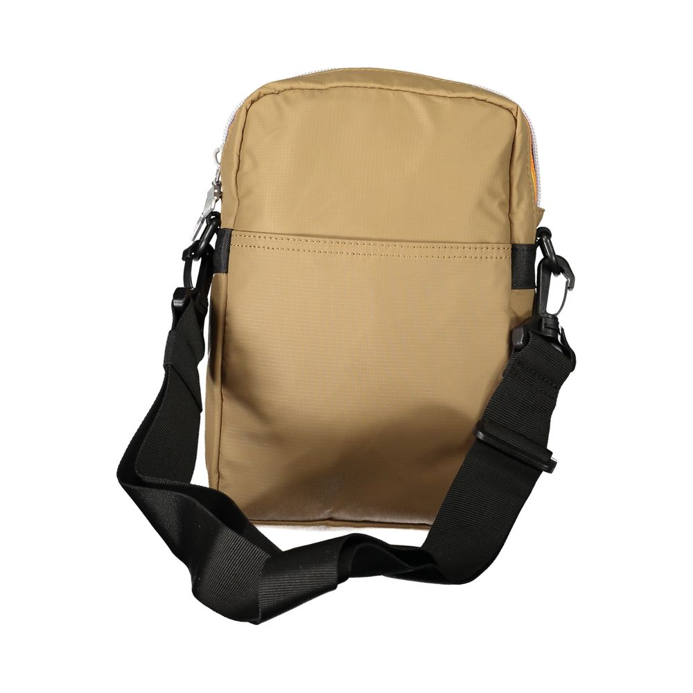 Front view with bag zipped and handles upright.